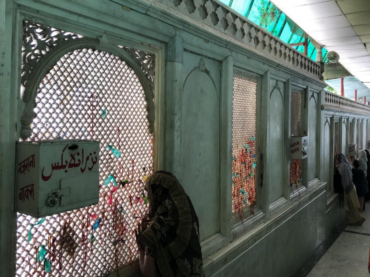 Unveiling the Unseen Narratives: A Feminist Exploration of Architectural Spaces - Sheet2