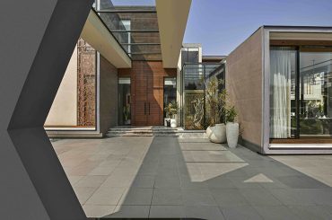 Exceptional Entryway Concepts by 42MM Architecture