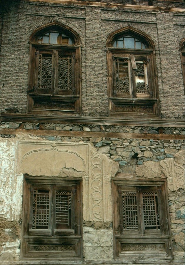 Sacred Symmetry Exploring the Spiritual Narratives in Kashmiri Vernacular Architecture - Sheet5