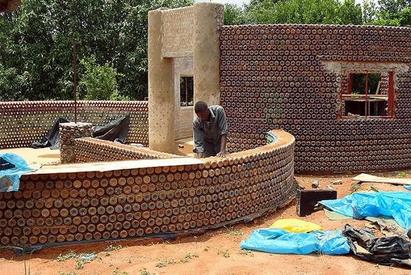 Recycled and Upcycled Materials in Building - Sheet10