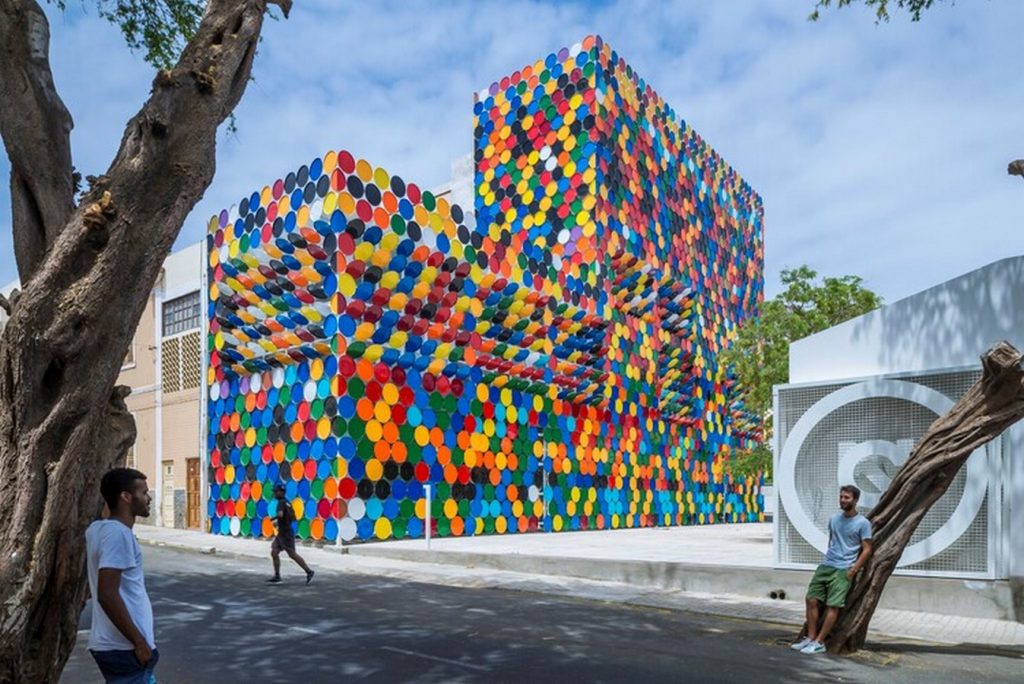 Curated visual reference: Gallery Detail: Recycled And Upcycled Materials In Building Rtf