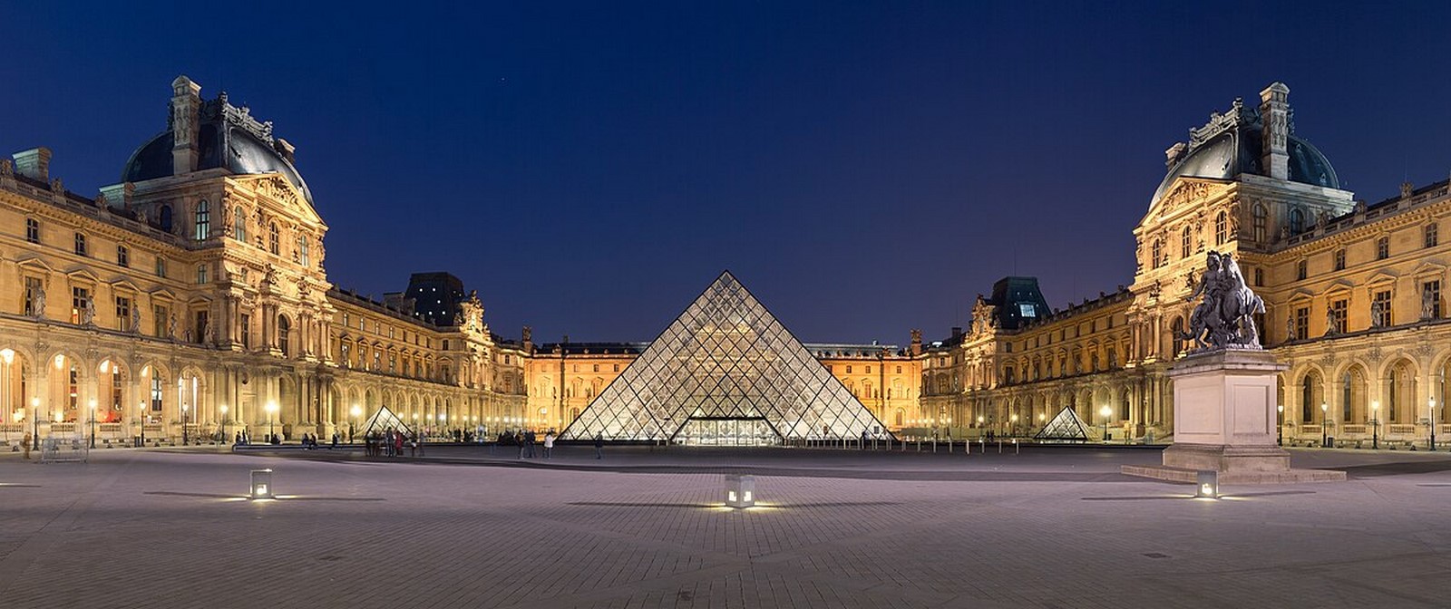 Contemporary Architecture and Cultural Context - Sheet3
