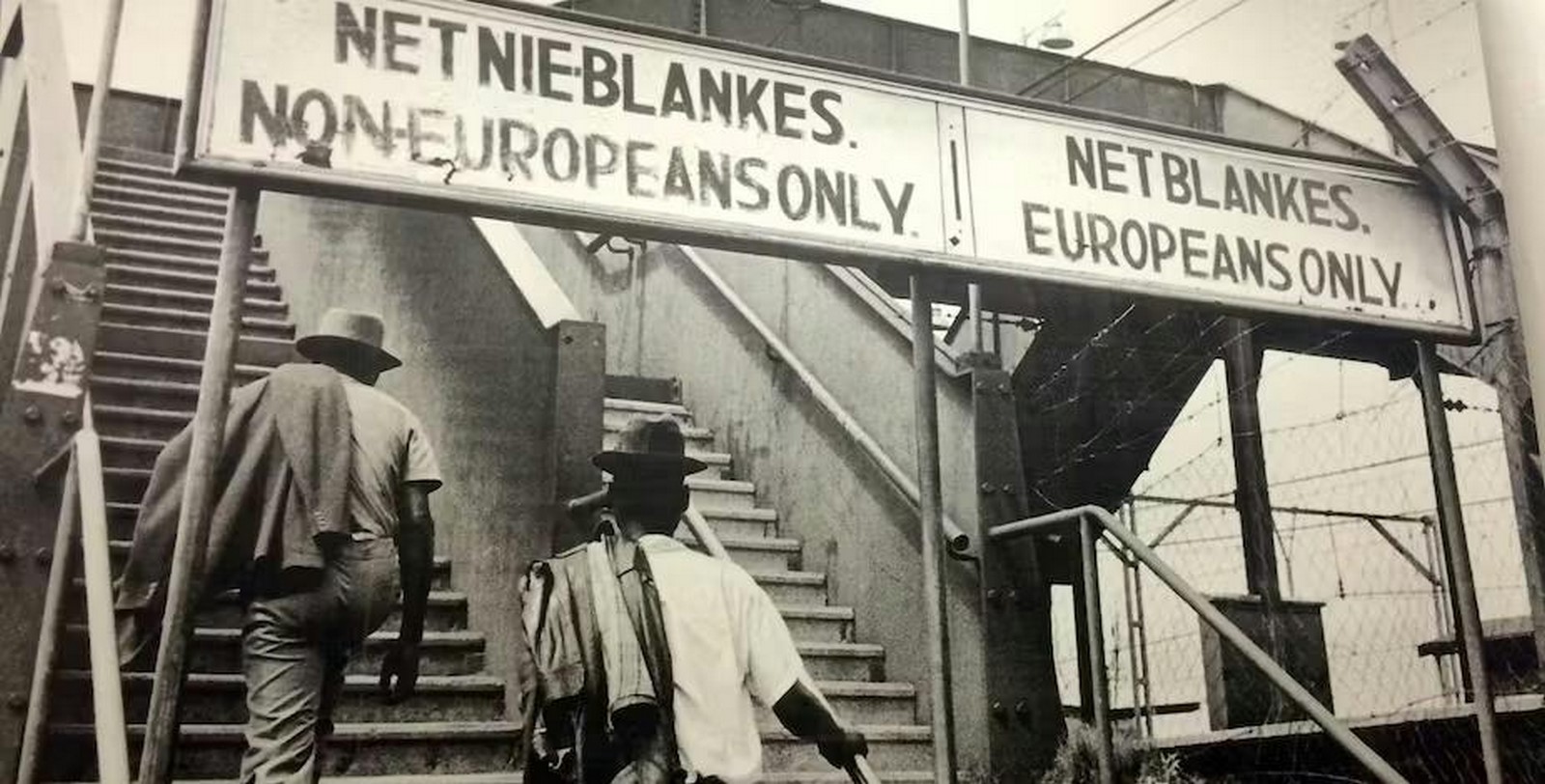 Museums of the World: Apartheid Museum in Johannesburg - Sheet2