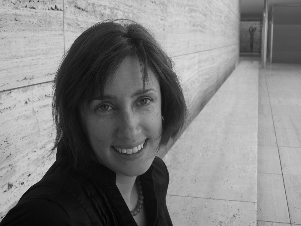 Profiles of magazine editors Amanda Kolson Hurley  - Sheet1