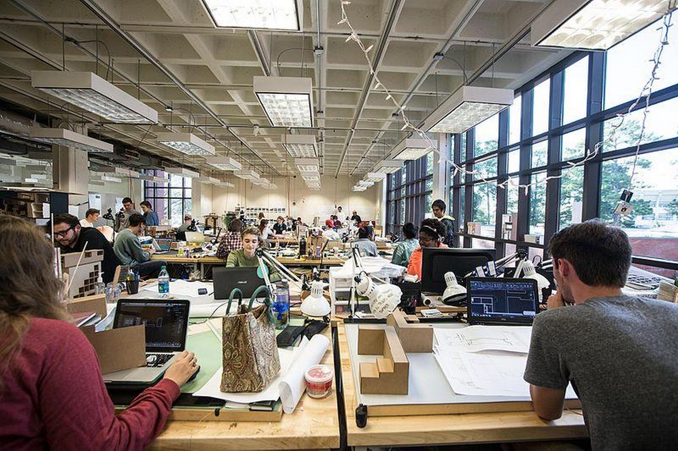Novice to Navigator: Navigating through the Architectural College Journey - Sheet1