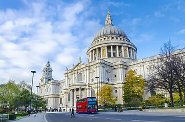 Baroque Architecture – 1600 AD to 1755 AD