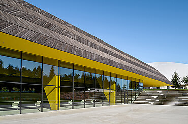 Češča Vas Pool Complex by ENOTA Architects