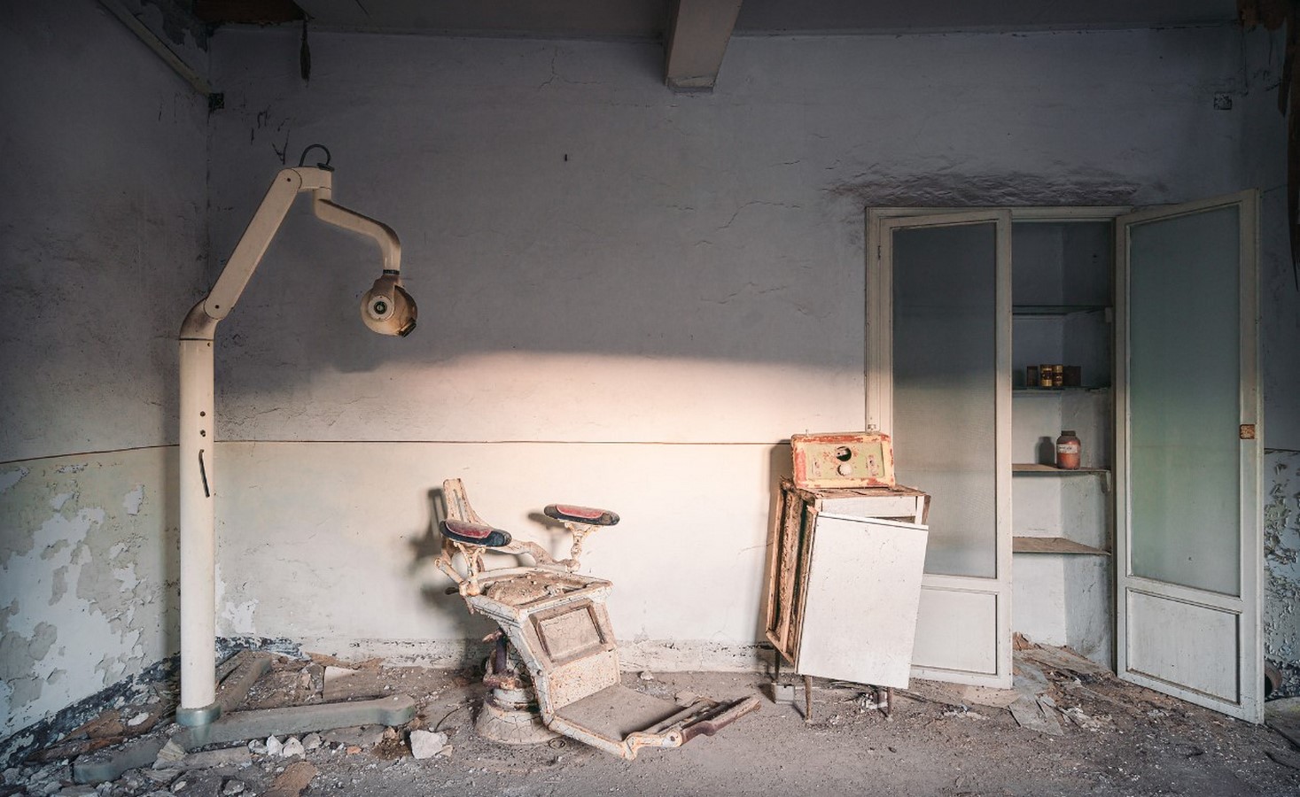 Architectural Horror Stories: Unraveling the Mysteries of Abandoned Buildings - Sheet6