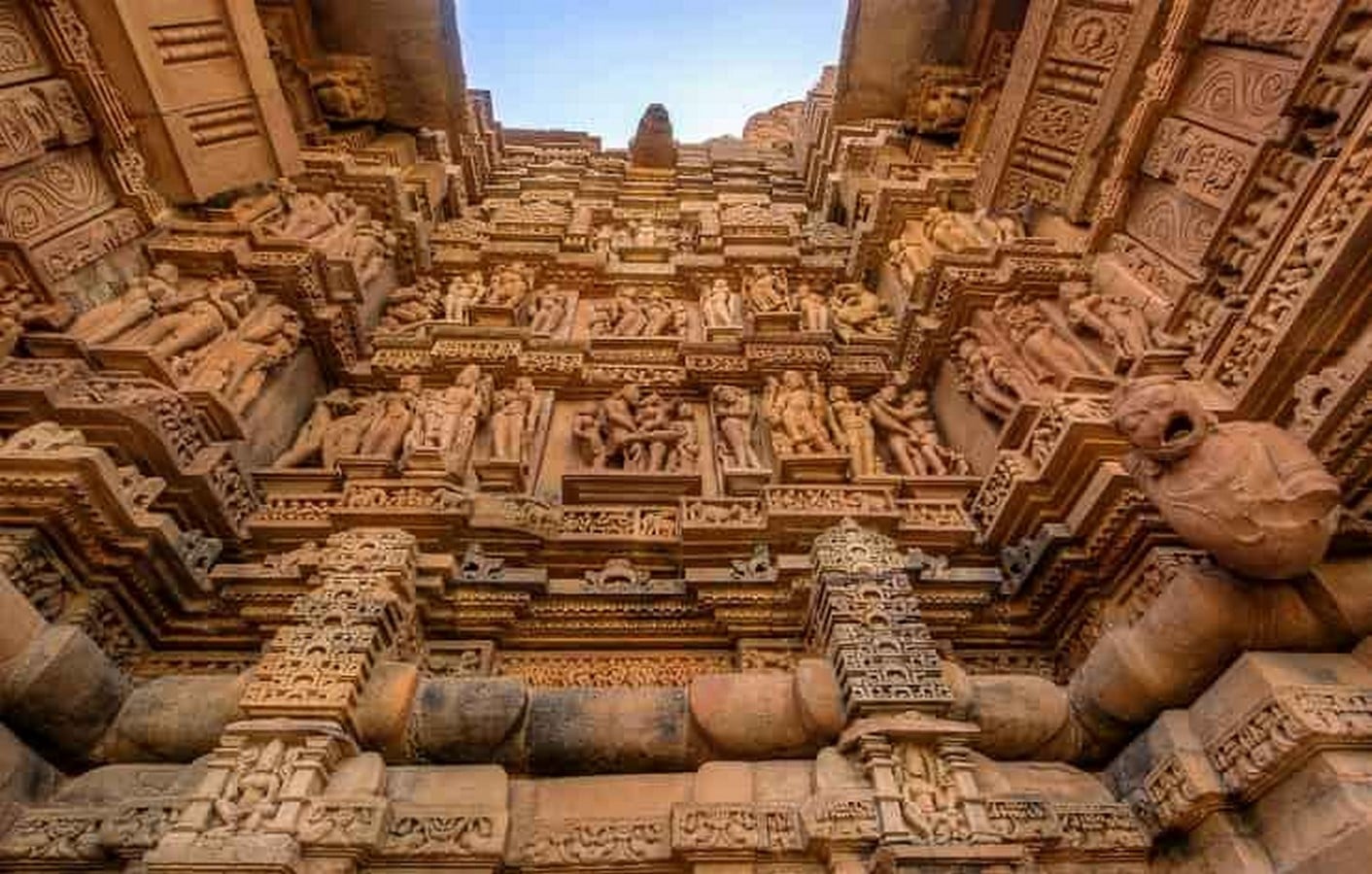 Travel the world: The Khajuraho Temples - Sheet2