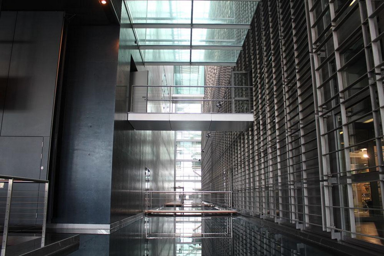 Lucerne Culture and Congress Centre by Jean Nouvel - SHeet4
