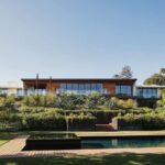 An inside look at all the houses owned by Jennifer Aniston-Sheet3