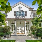 A11757-An inside look at all the houses owned by Ben Affleck-Sheet3