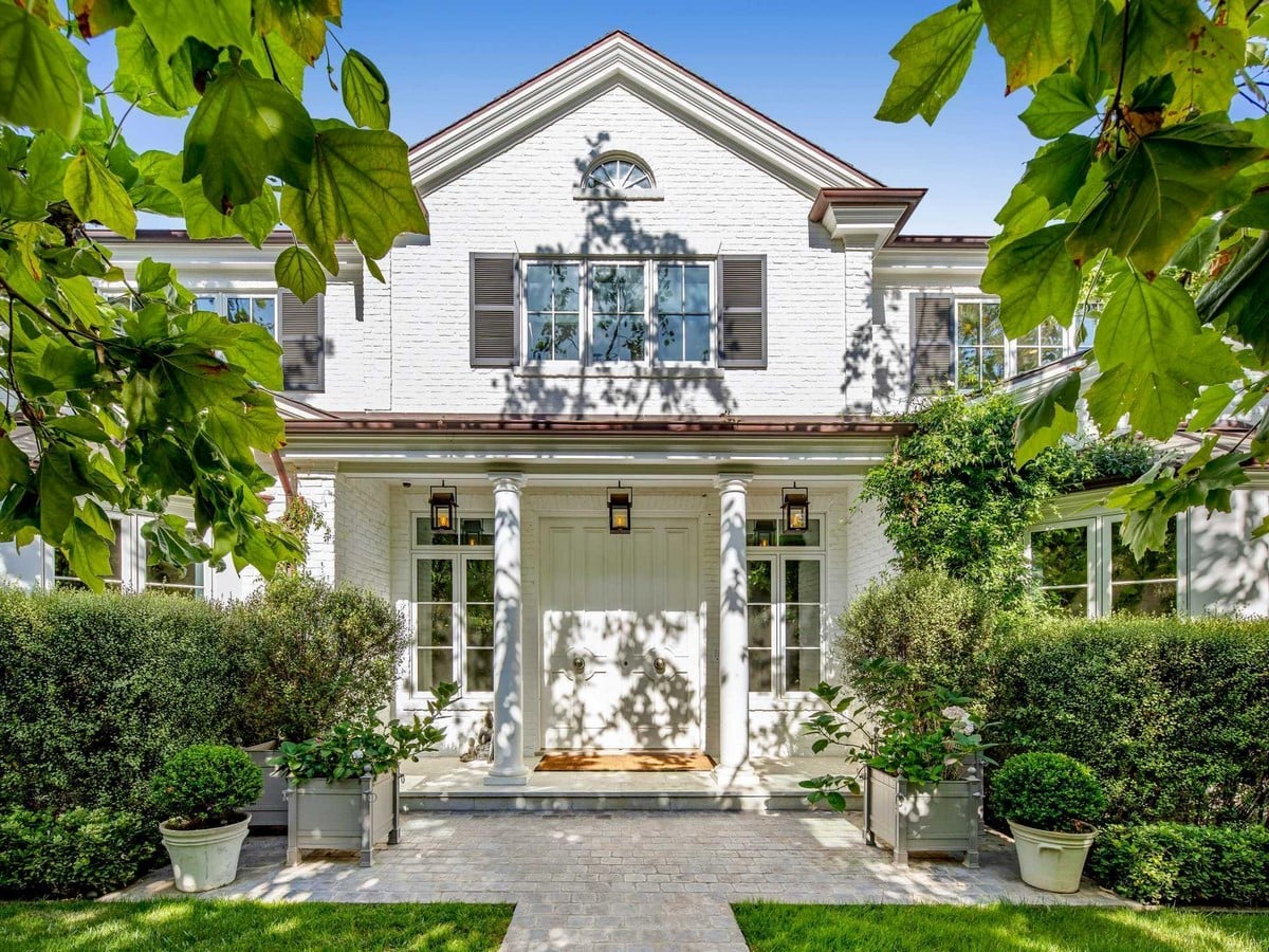 A11757-An inside look at all the houses owned by Ben Affleck-Sheet3
