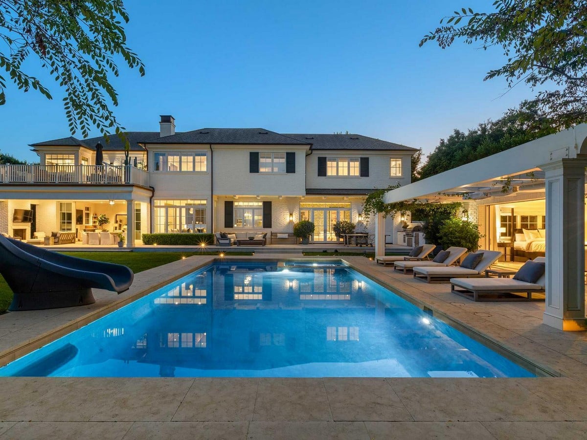 A11757-An inside look at all the houses owned by Ben Affleck-Sheet5