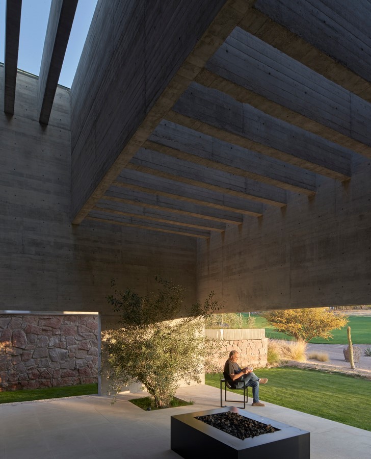 10033-HMZ House by Lucio Muniain et al-Sheet1