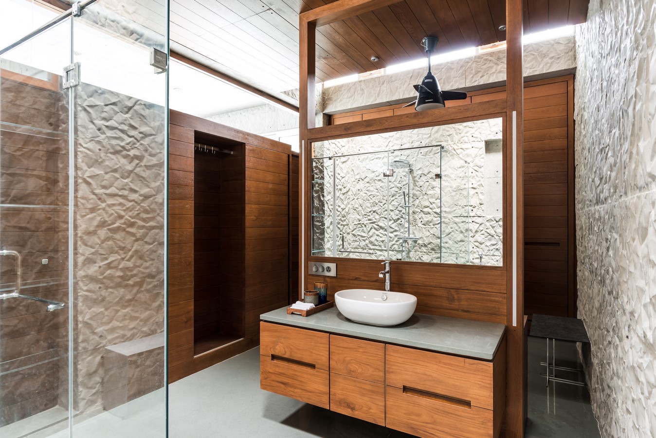 The Engineers House by EssTeam Design Services LLP-Sheet8
