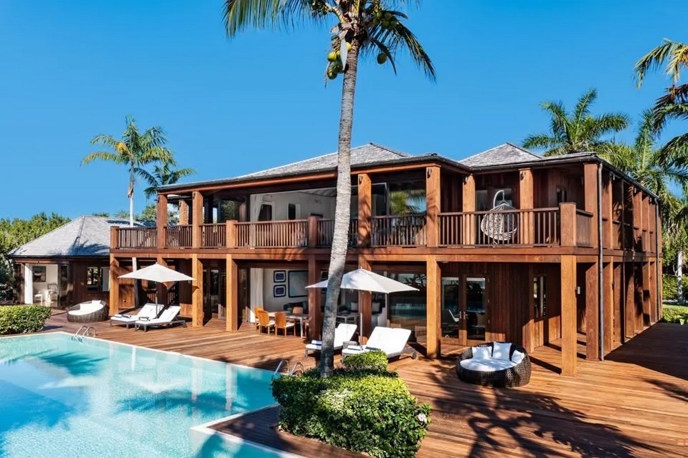 An inside look at all the houses owned by Bruce Willis-Sheet2