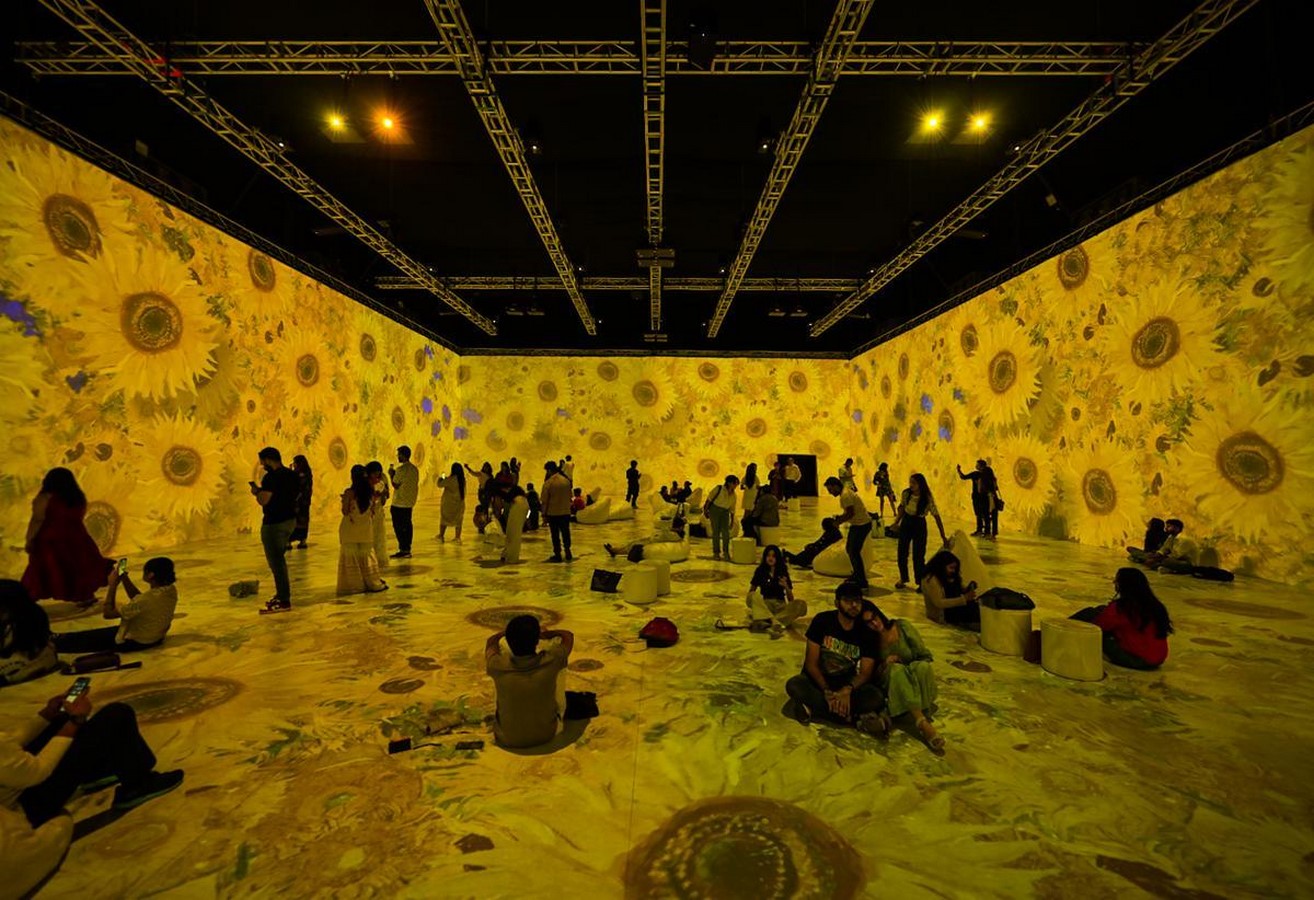 All behind creating Van Gogh 360°-Sheet1