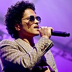 An inside look at all the houses owned by Bruno Mars-Sheet1