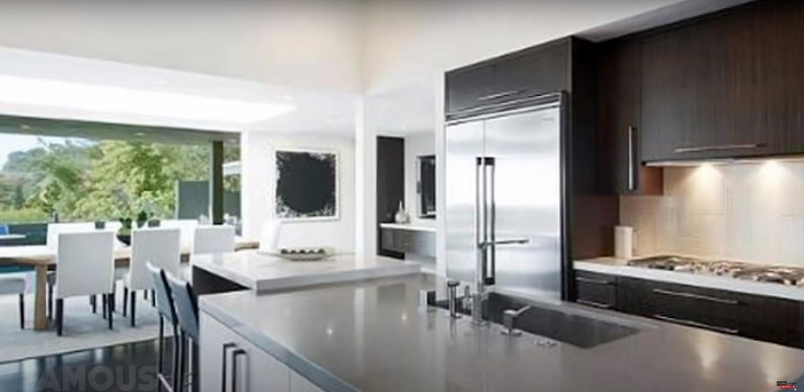 An inside look at all the houses owned by Bruno Mars-Sheet19