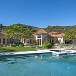 An inside look at all the houses owned by Bruno Mars-Sheet25