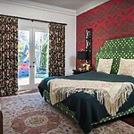 An inside look at all the houses owned by Bruno Mars-Sheet33