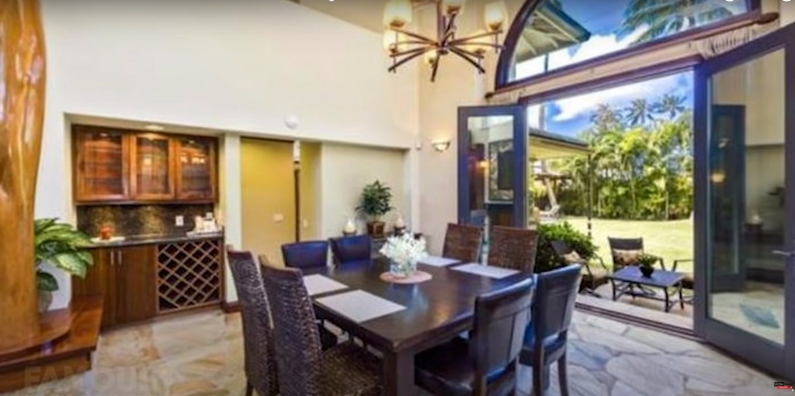 An inside look at all the houses owned by Bruno Mars-Sheet8