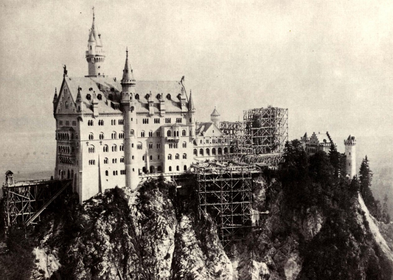 Timeline of restoration Neuschwanstein Castle (Germany)-Sheet3