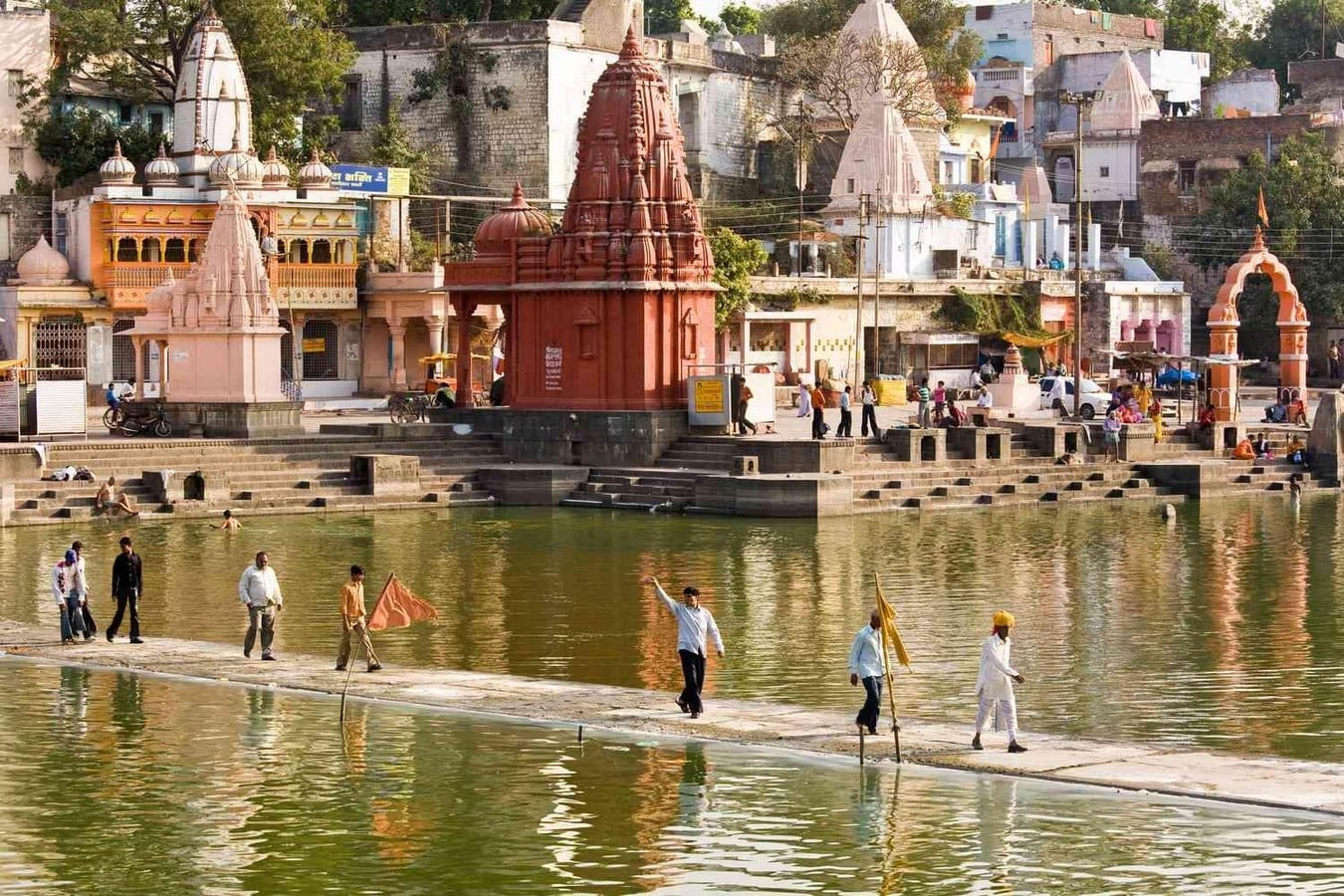 10 Places to visit in Ujjain for Travelling Architect--Sheet1