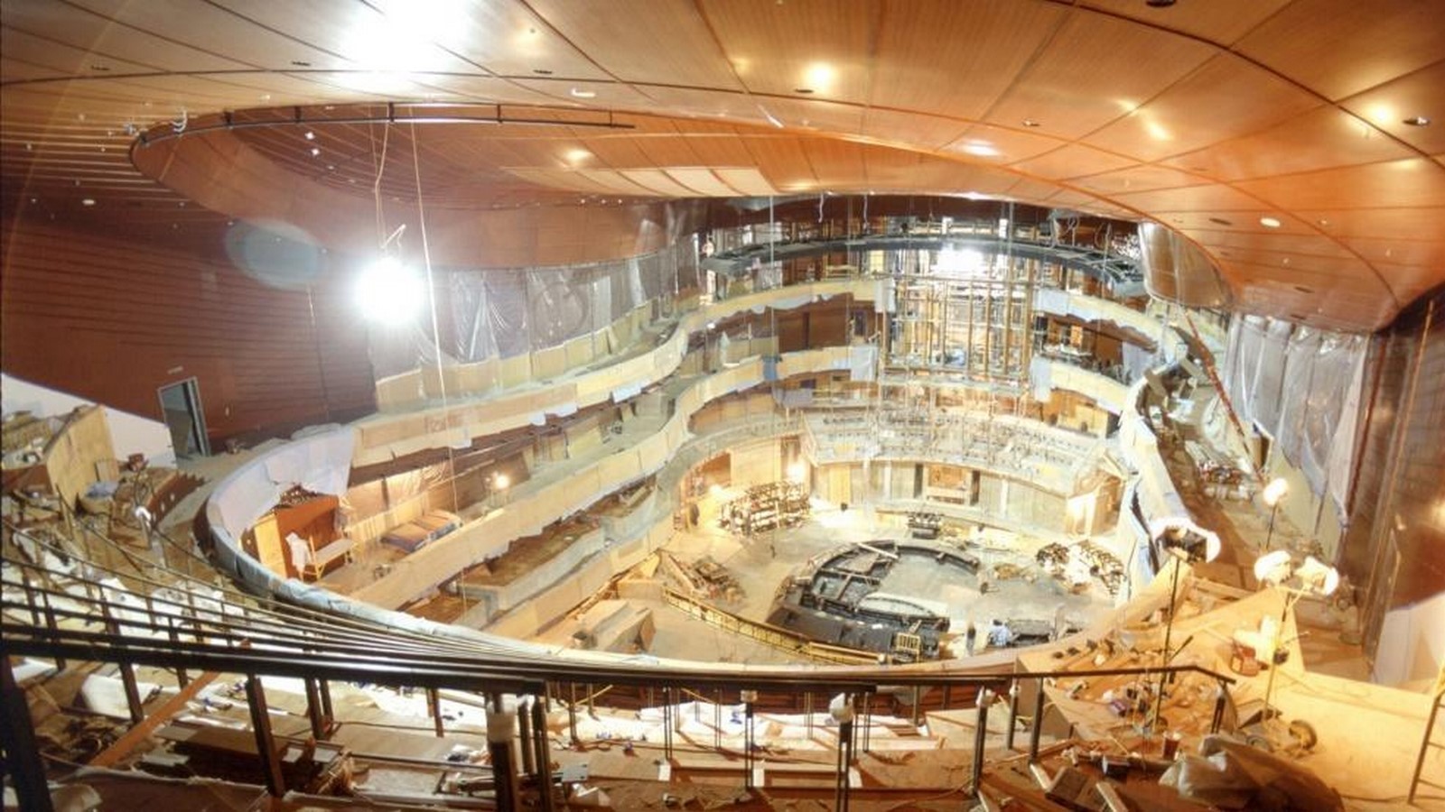 The Kimmel Centre for Performing Arts by Rafael Viñoly-Sheet7