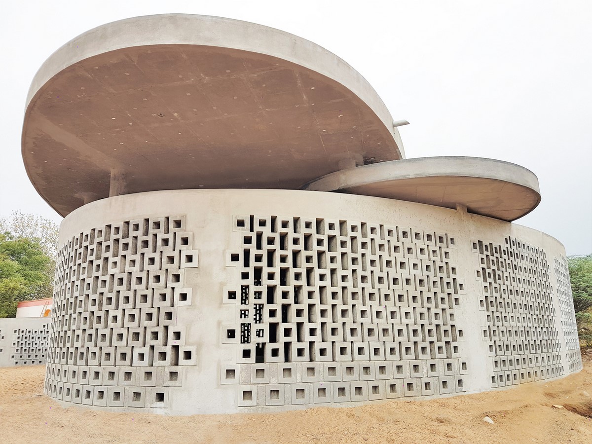 Made in Earth – Pioneering Sustainable Architecture of Regional India-Sheet16