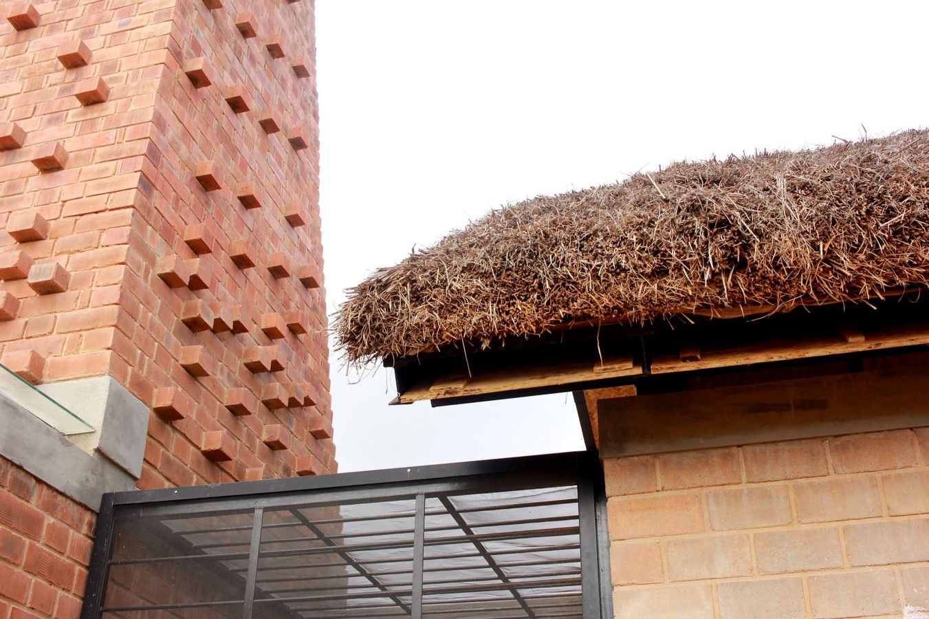 Made in Earth – Pioneering Sustainable Architecture of Regional India-Sheet7