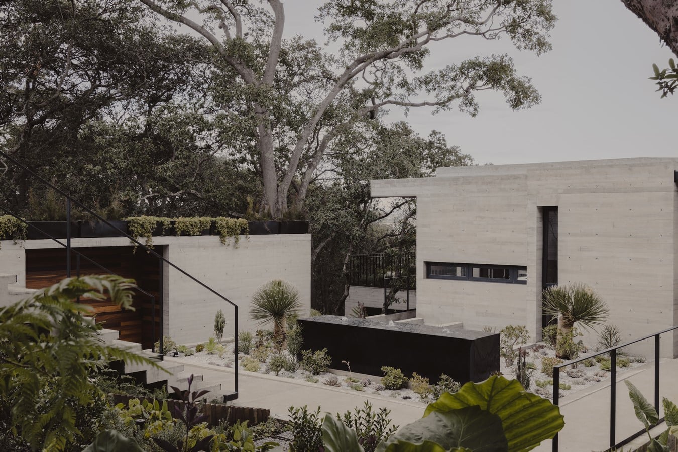 AYG House by Miguel de la Torre mta+v-Sheet1