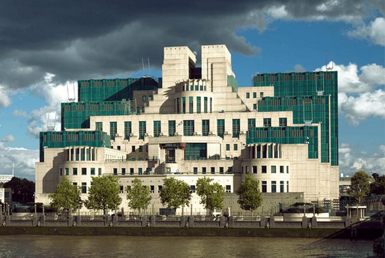 Postmodernism and the In-Between-Sheet5