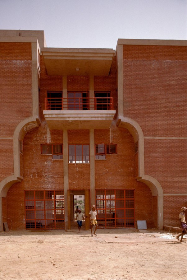 Postmodernism and the In-Between-Sheet9