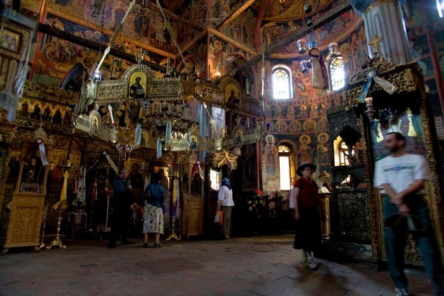 Travel the worldThe Meteora Monasteries-Sheet6