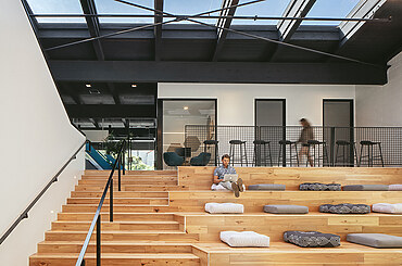 ZOOM HQ by ANACAPA Architecture