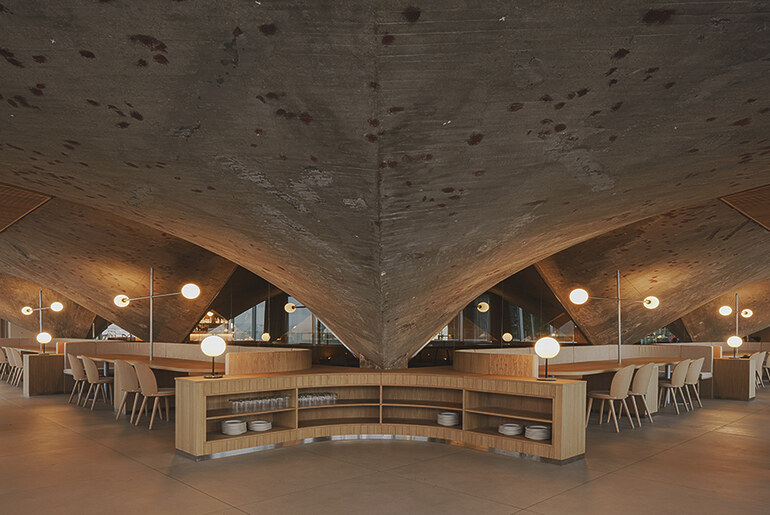 Restaurant MMC by Zooco Estudio