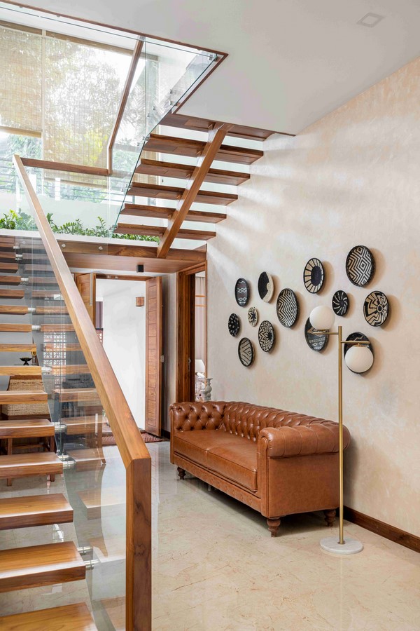 Anu Joseph Residence by Temple Town-Sheet3