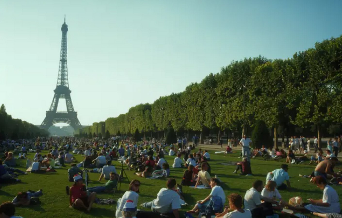 Tourism impact on the ongoing Environmental Crisis-Sheet3