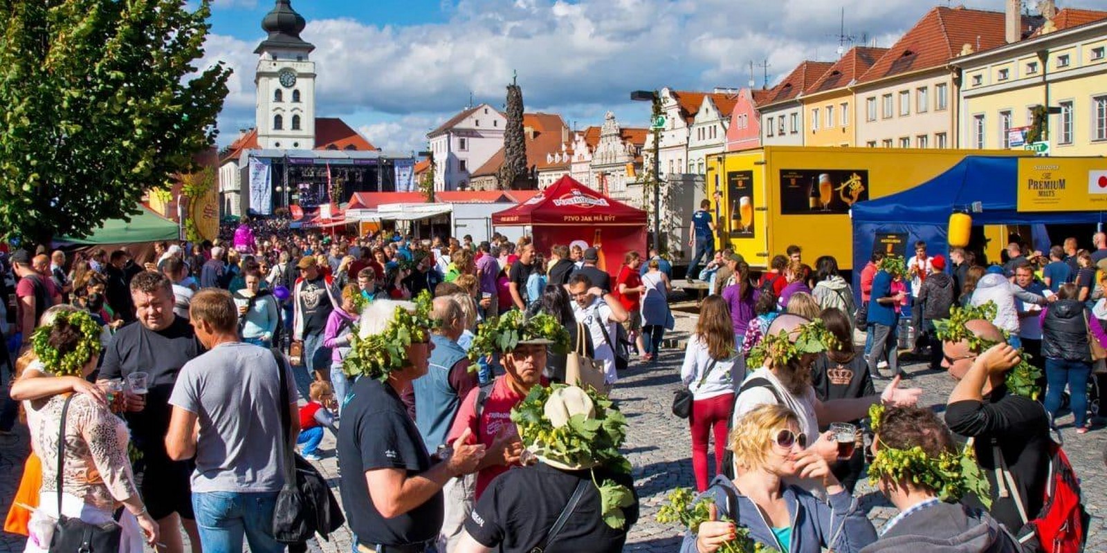 Travel the World: Žatec and the Landscape of Saaz Hops-Sheet2