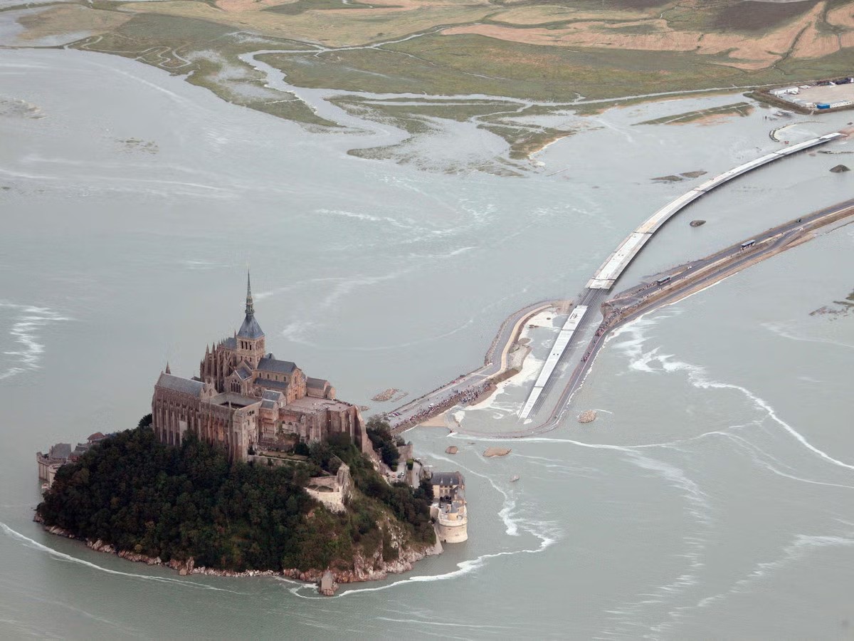 Timeline of restoration Mont Saint-Michel-Sheet3