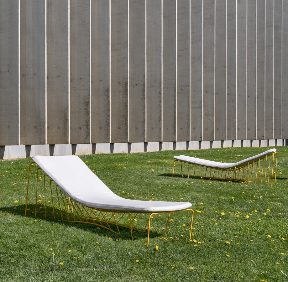 TOPOS Chair and Sunlounger by Zaha Hadid Architects-Sheet9