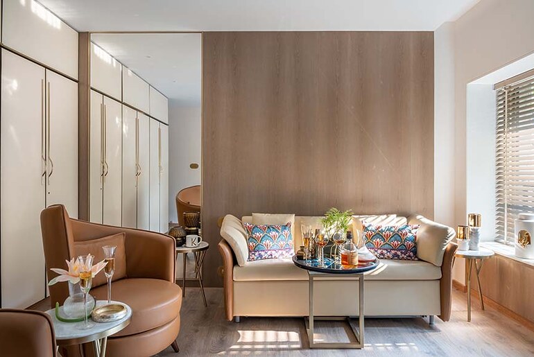 Solarium Splendour by Tushar Mistry Design Studio