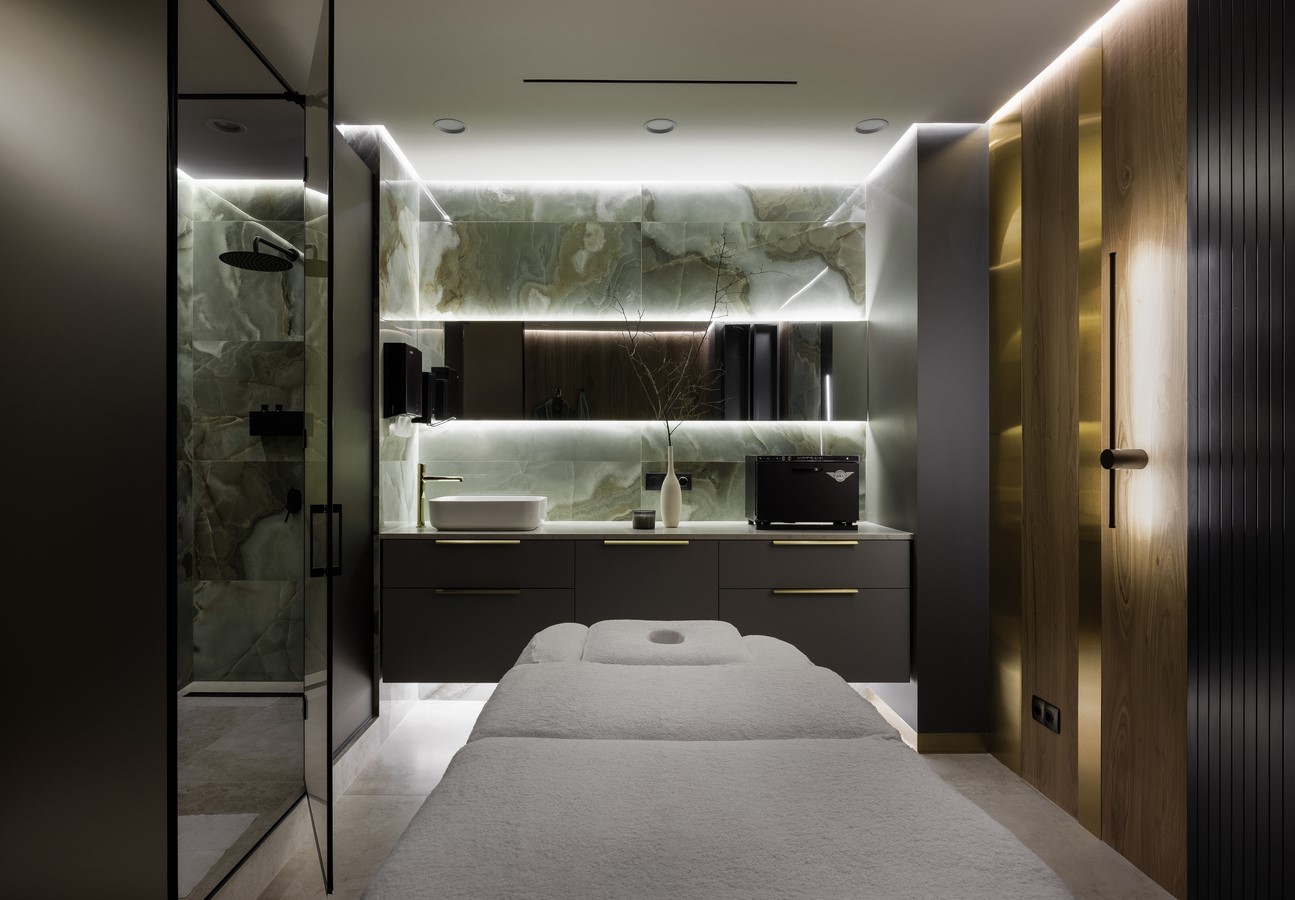 The Mirum Cosmetology Clinic by SketchLab-Sheet8