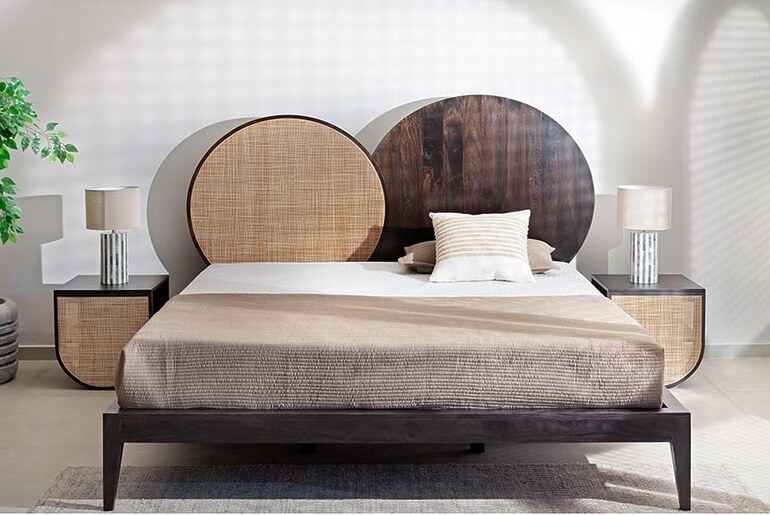 Ultimate Bedroom Retreat by Bay Window