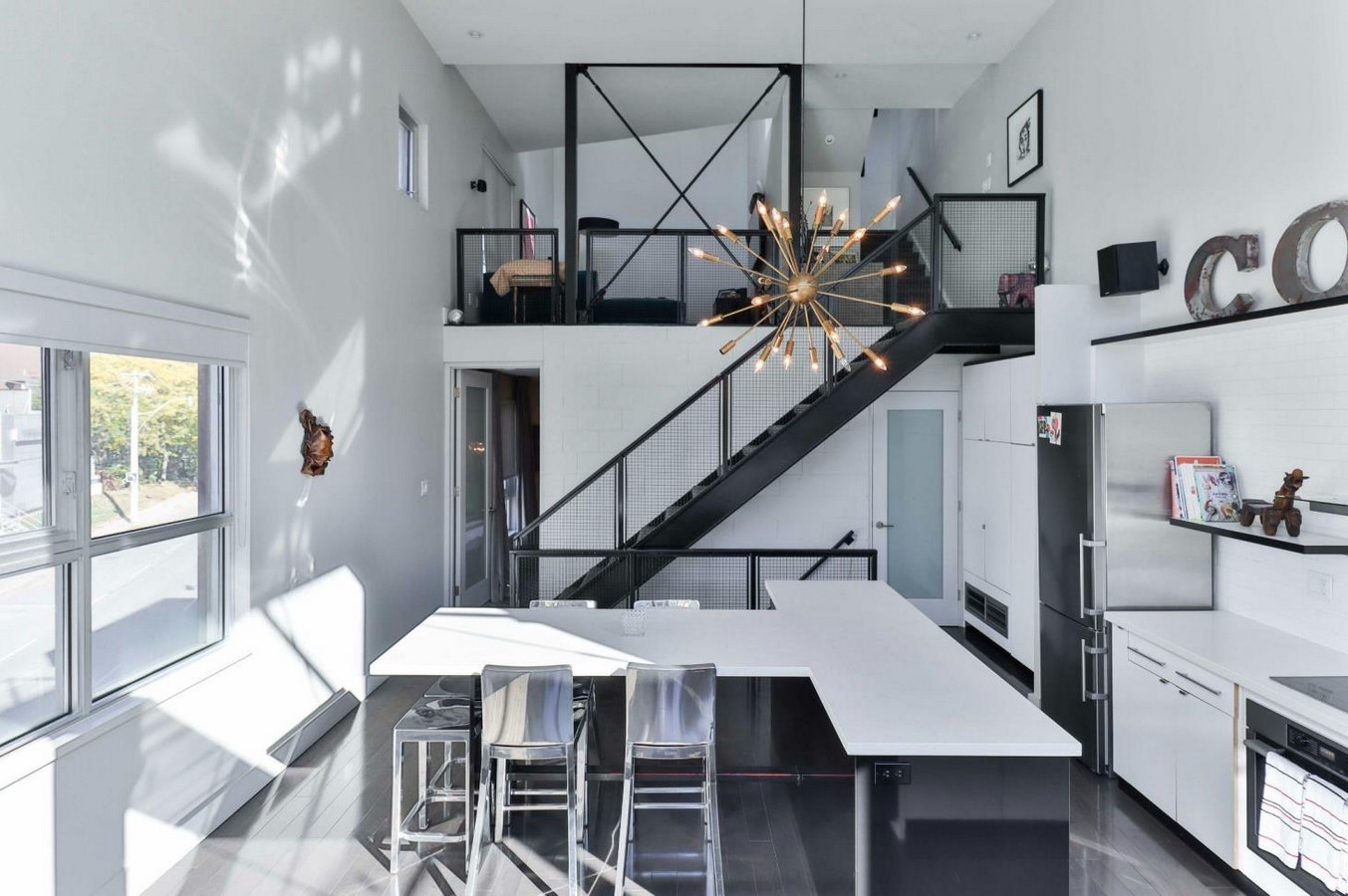 Sculpting Spaces The Role of Materials in Shaping Environments-Sheet3