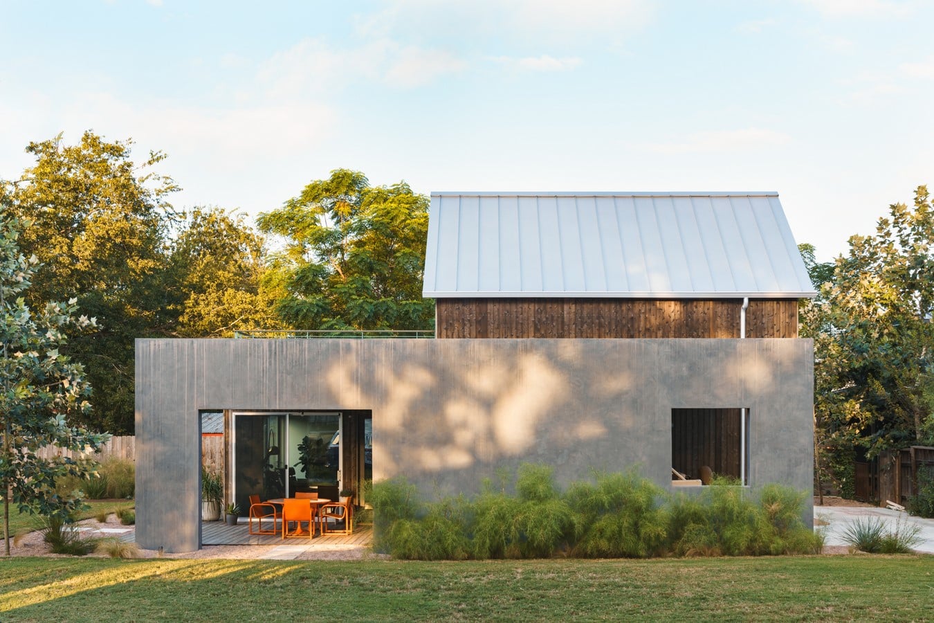 ADU in Austin by Side Angle Side - RTF | Rethinking The Future