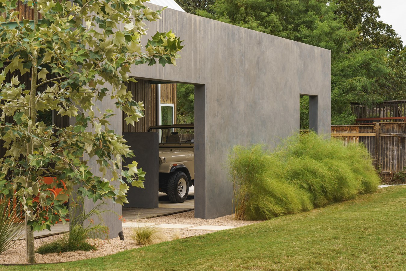 ADU in Austin by Side Angle Side - RTF | Rethinking The Future