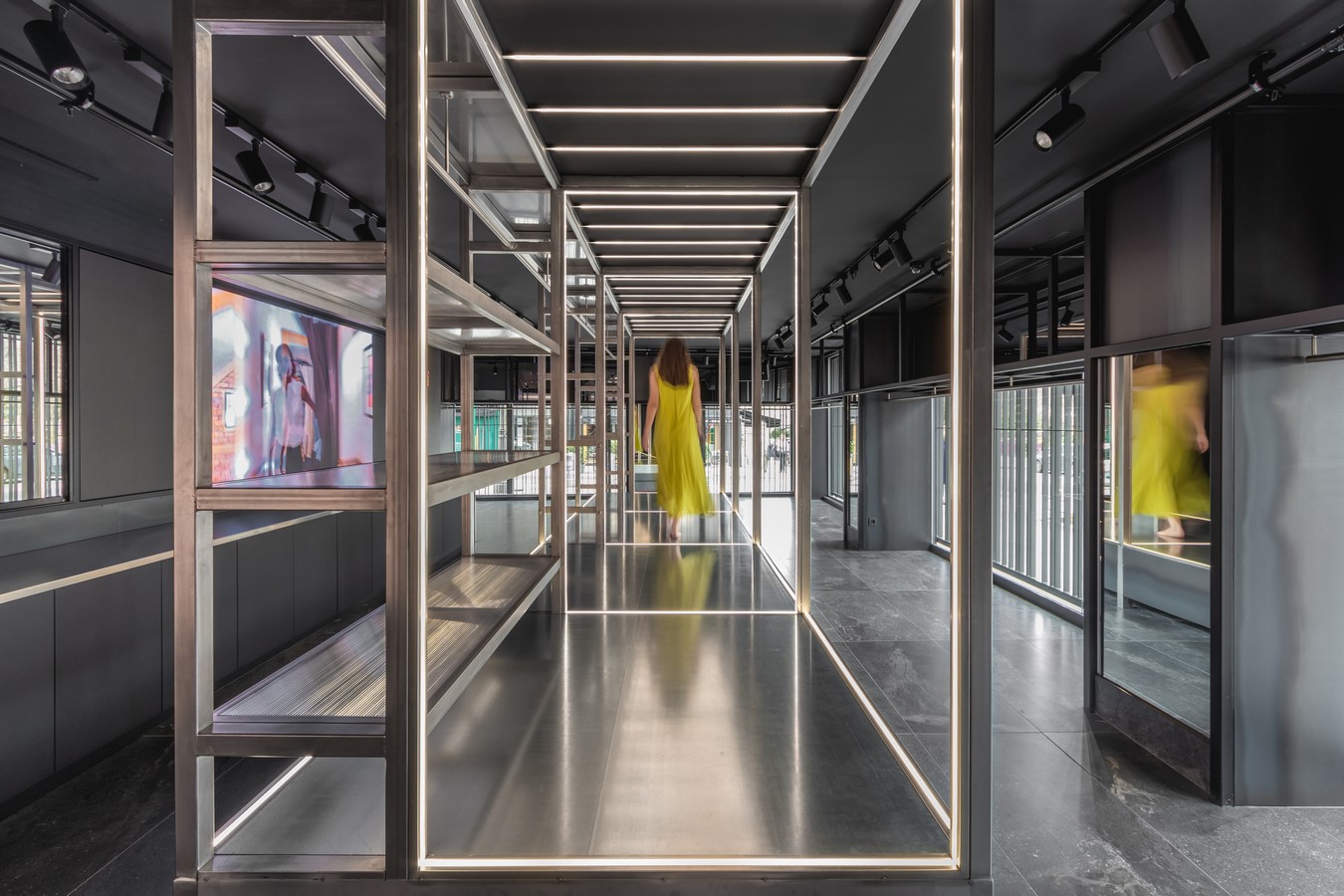 BACK PONIENTE FASHION STORE by BUHO ARQUITECTOS-Sheet6